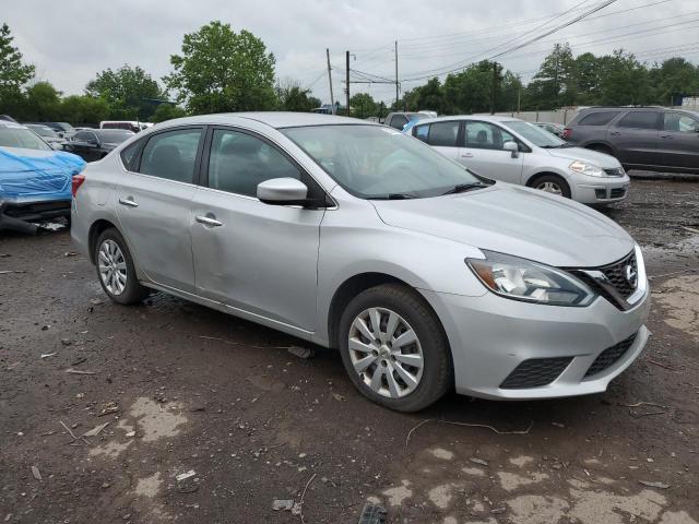  NISSAN SENTRA 2018 Srebrny