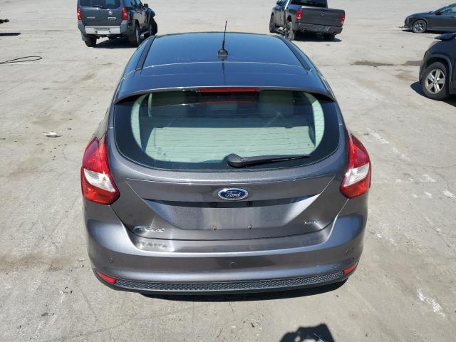  FORD FOCUS 2012 Серебристый