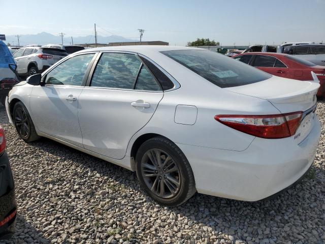  TOYOTA CAMRY 2015 Biały