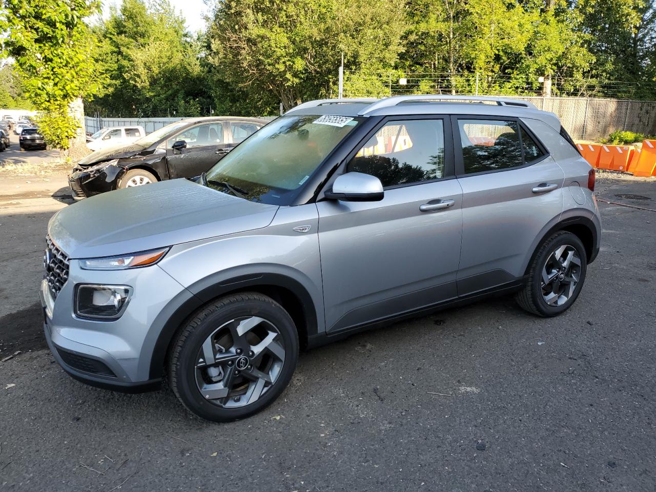 2025 Hyundai Venue Sel VIN: KMHRC8A39SU385300 Lot: 65056585