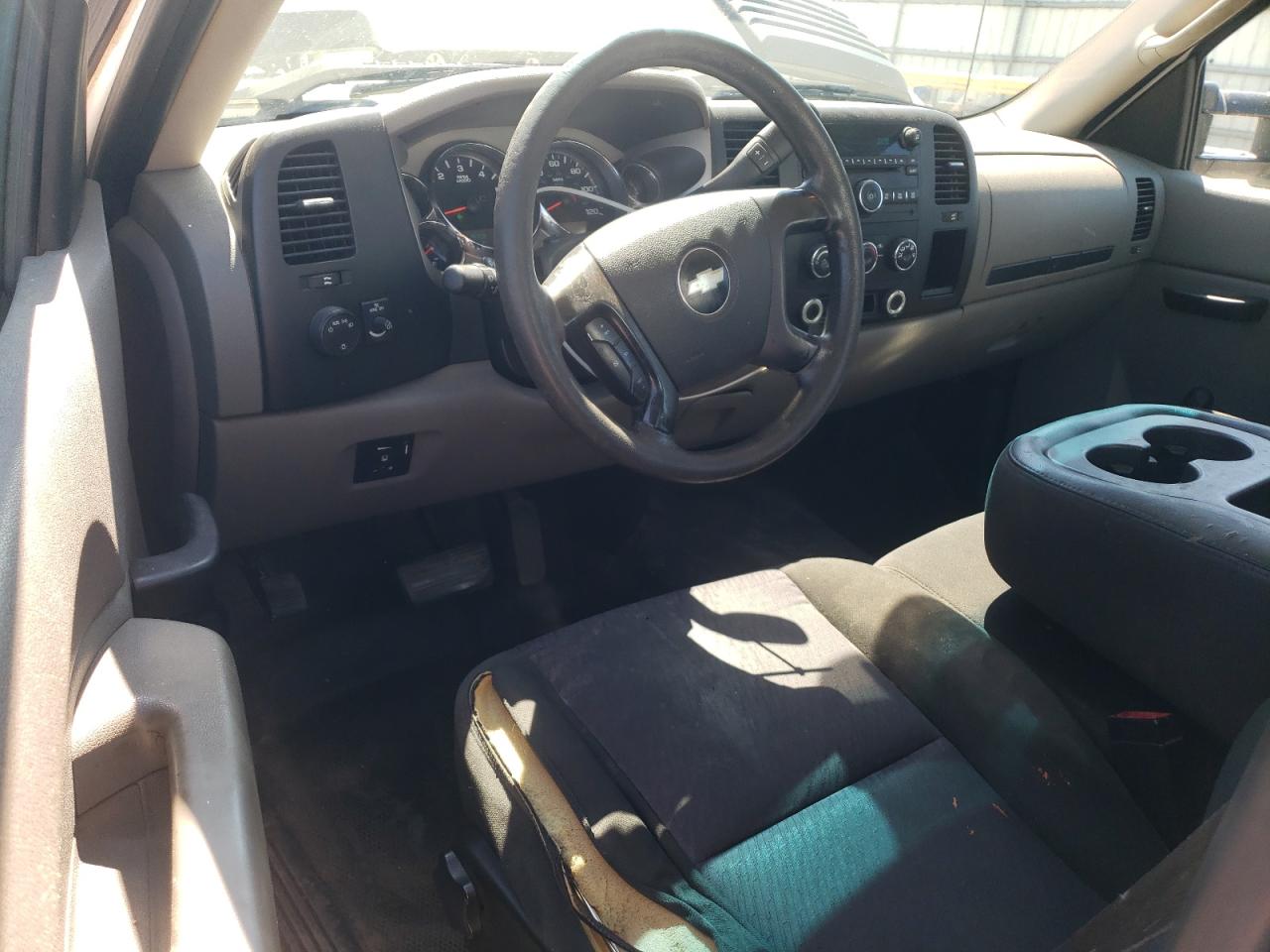 2010 Chevrolet Silverado C2500 Heavy Duty VIN: 1GB3CVBK6AF132120 Lot: 63277275