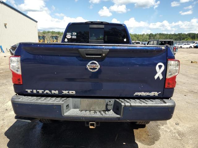  NISSAN TITAN 2017 Синий