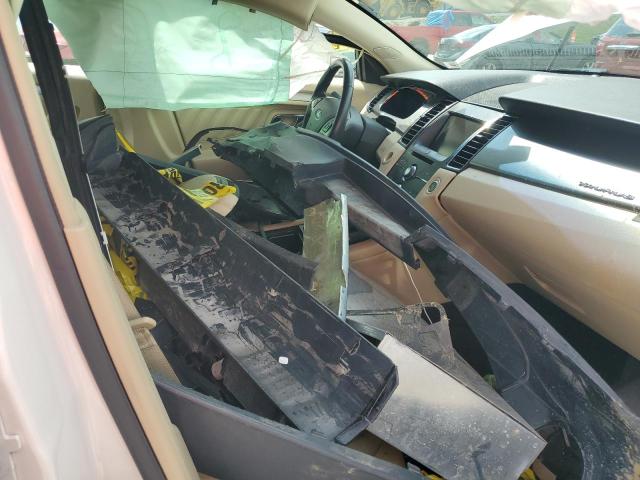 Sedans FORD TAURUS 2014 White