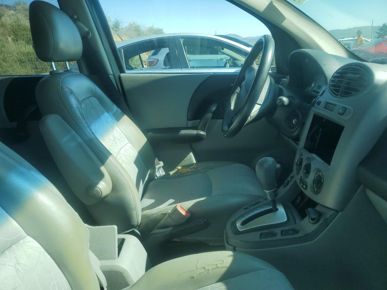 2005 Saturn Vue VIN: 5GZCZ634X5S815367 Lot: 64063045