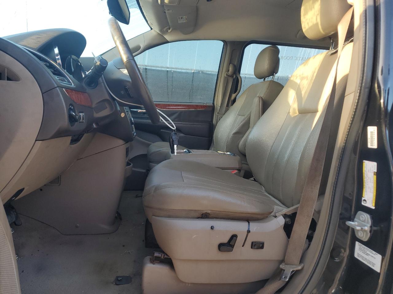 2015 Chrysler Town & Country Touring VIN: 2C4RC1BG7FR752498 Lot: 64750345