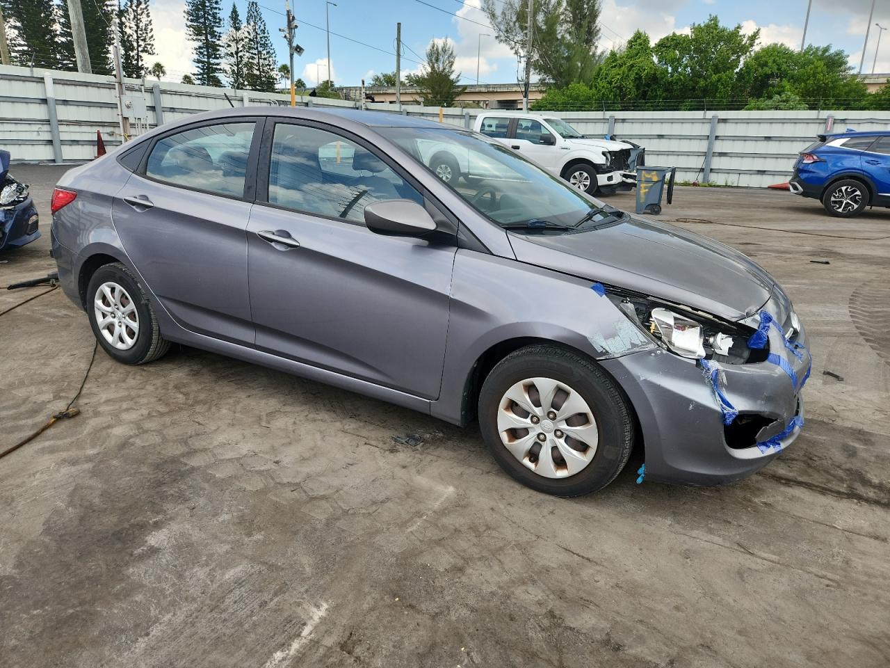 2015 Hyundai Accent Gls VIN: KMHCT4AE1FU861786 Lot: 66569965