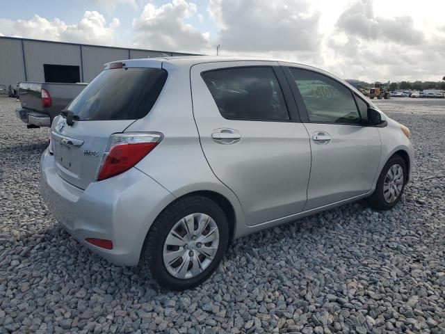  TOYOTA YARIS 2014 Srebrny