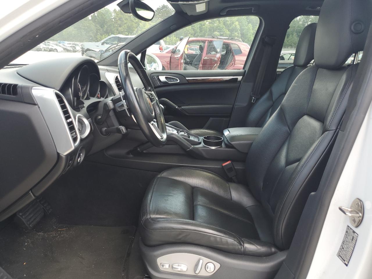2016 Porsche Cayenne VIN: WP1AA2A23GKA38011 Lot: 63795175