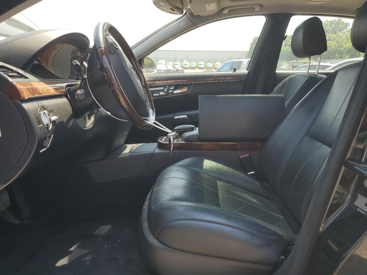 2007 Mercedes-Benz S 550 VIN: WDDNG71X07A070341 Lot: 64962805