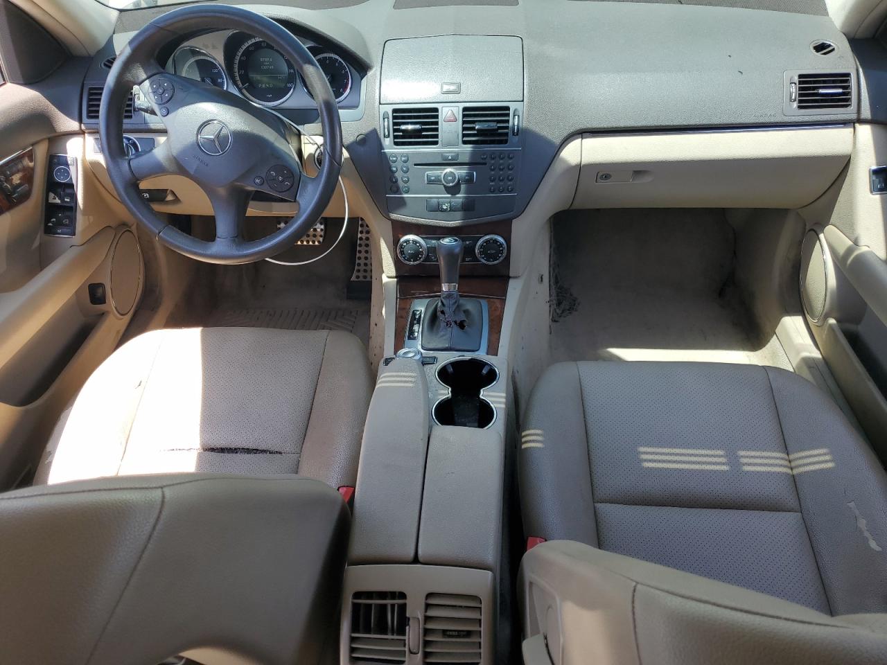 2011 Mercedes-Benz C 300 VIN: WDDGF5EB9BA451452 Lot: 63316055