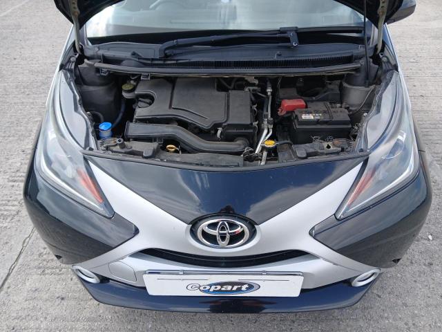 2016 TOYOTA AYGO X-CLU
