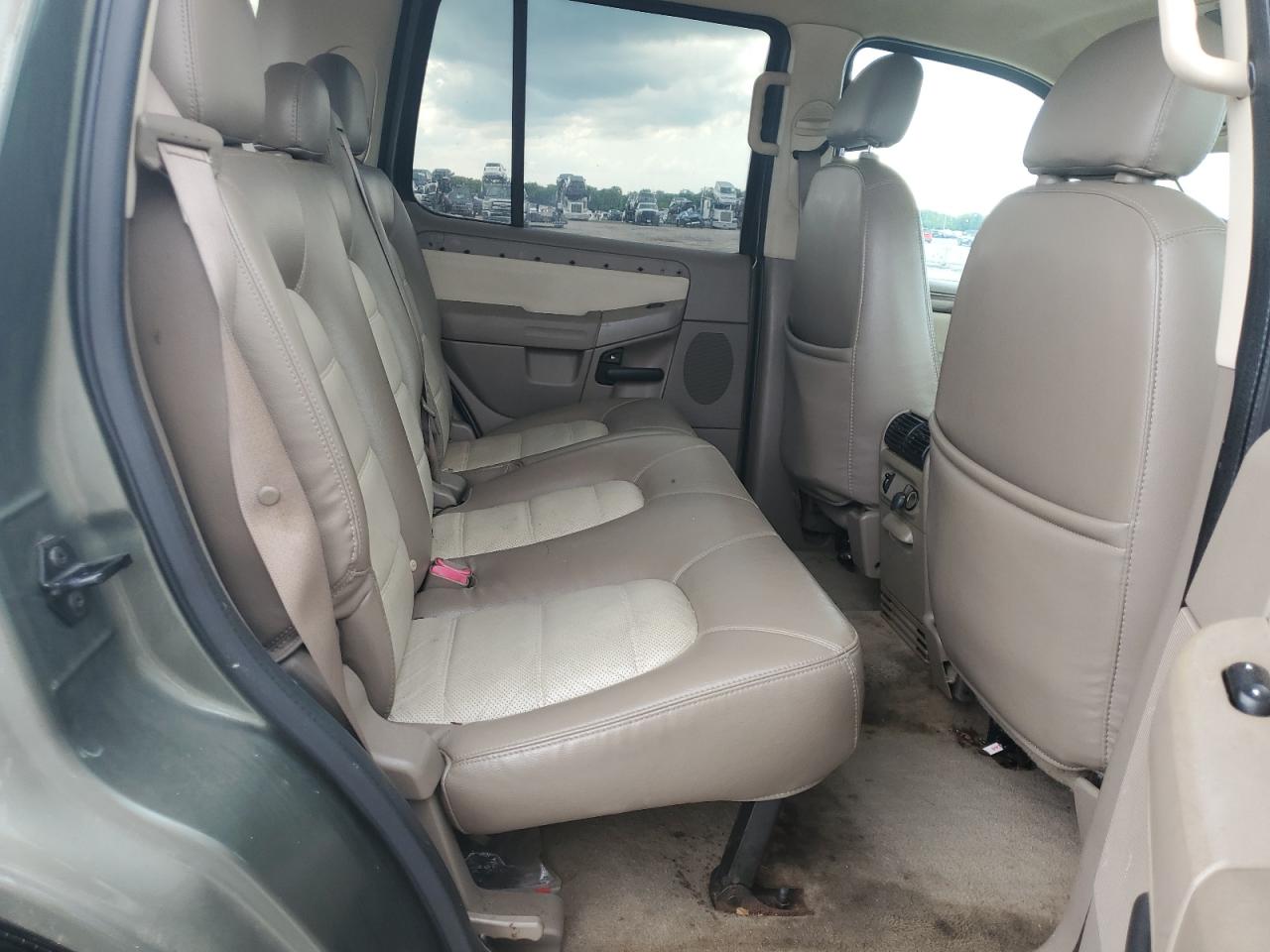 2003 Ford Explorer Eddie Bauer VIN: 1FMZU64KX3UB71700 Lot: 65291755