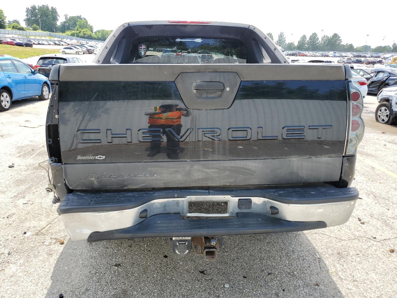 2004 Chevrolet Avalanche K1500 VIN: 3GNEK12T94G315675 Lot: 63216095