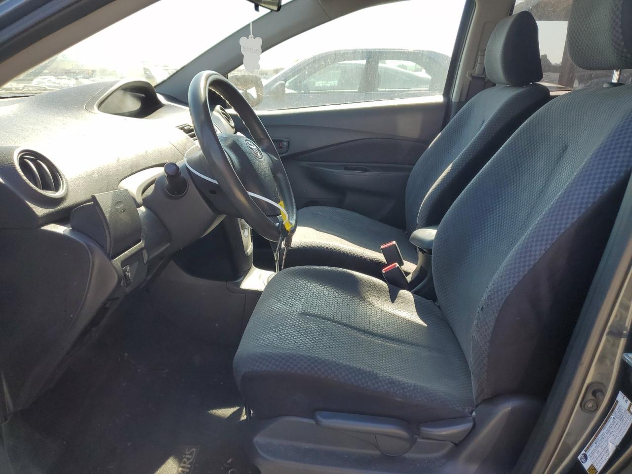 2007 Toyota Yaris VIN: JTDBT923871058955 Lot: 63715725