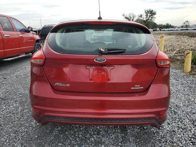 Хэтчбеки FORD FOCUS 2016 Красный