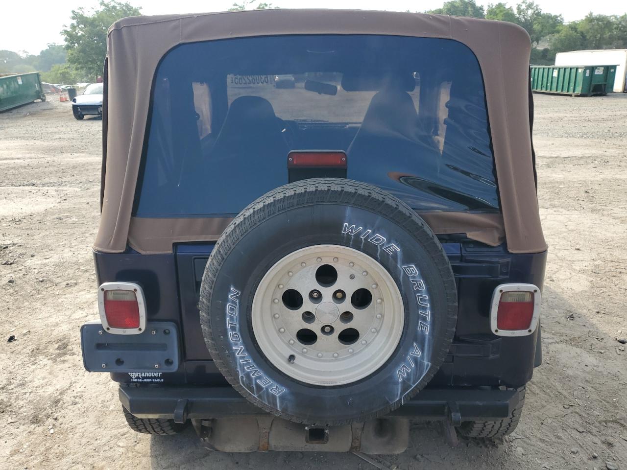 1998 Jeep Wrangler / Tj Sport VIN: 1J4FY19S8WP729743 Lot: 63082265