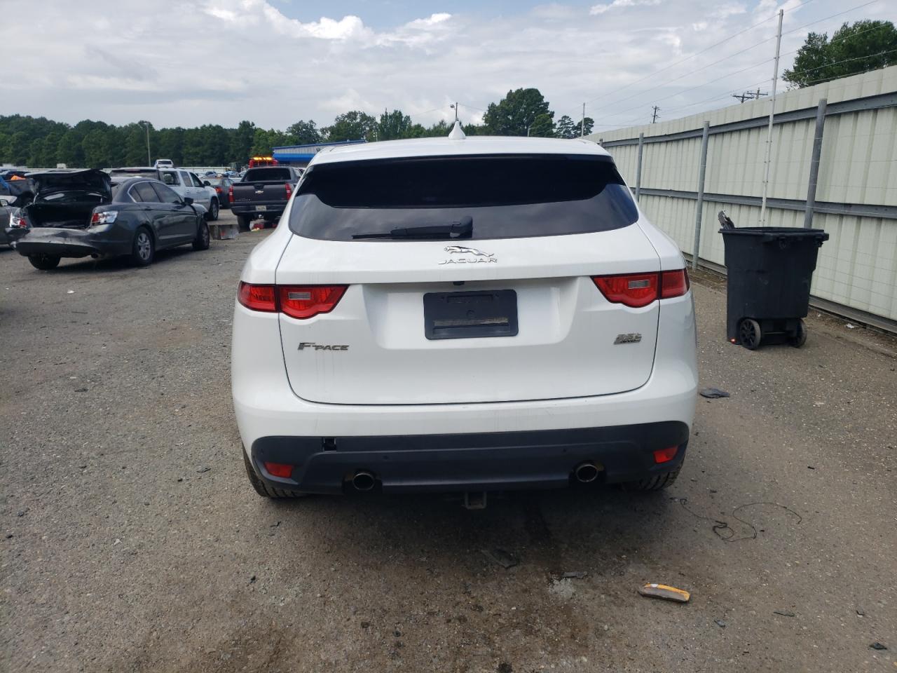 2018 Jaguar F-Pace R - Sport VIN: SADCL2FX4JA323469 Lot: 64080175