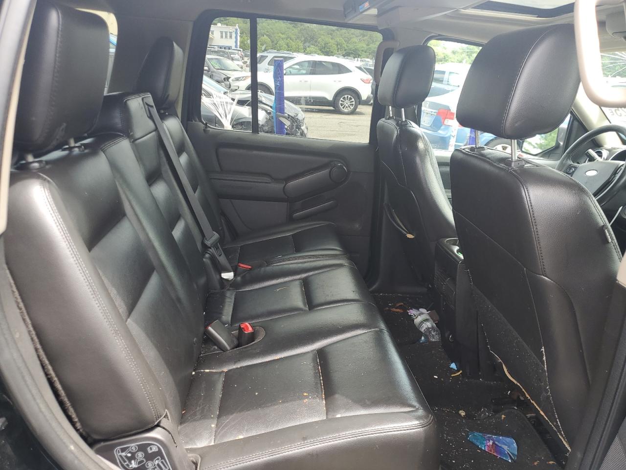 2007 Ford Explorer Limited VIN: 1FMEU75827UB44195 Lot: 65133025