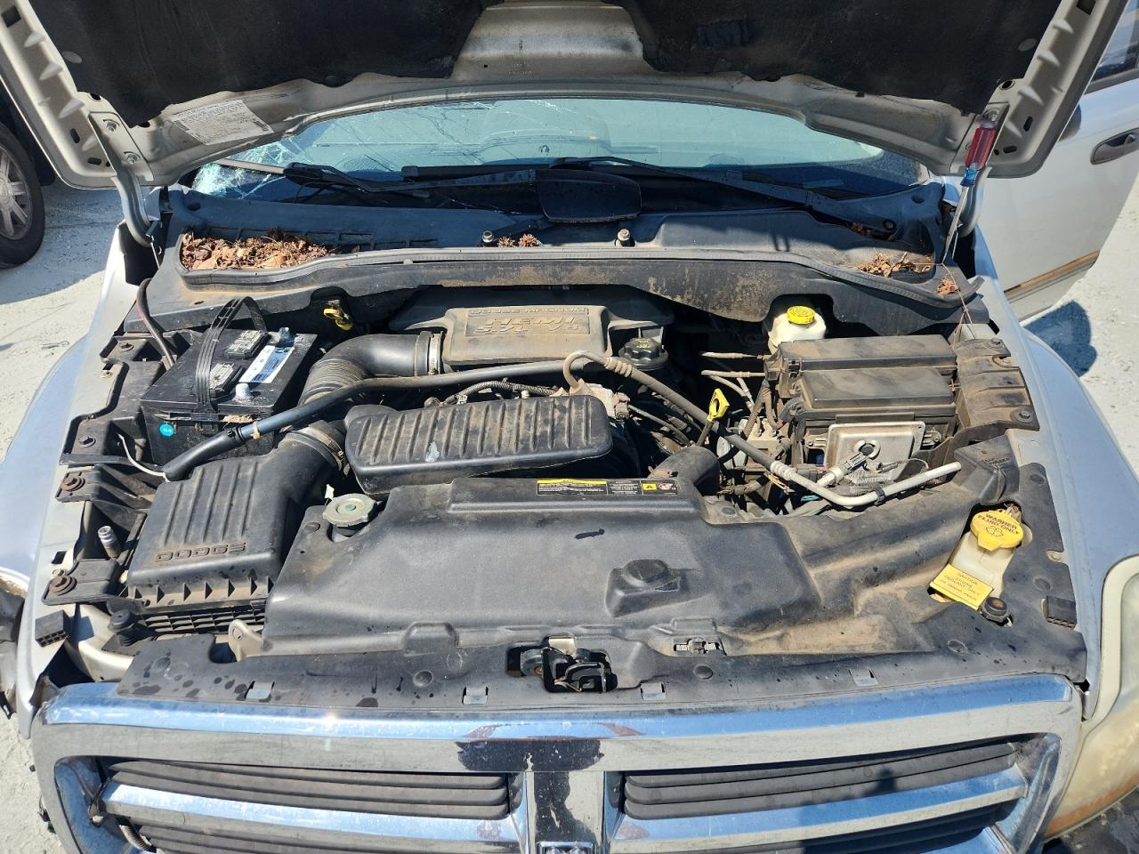 2005 Dodge Durango Slt VIN: 1D4HD48DX5F552747 Lot: 64742155