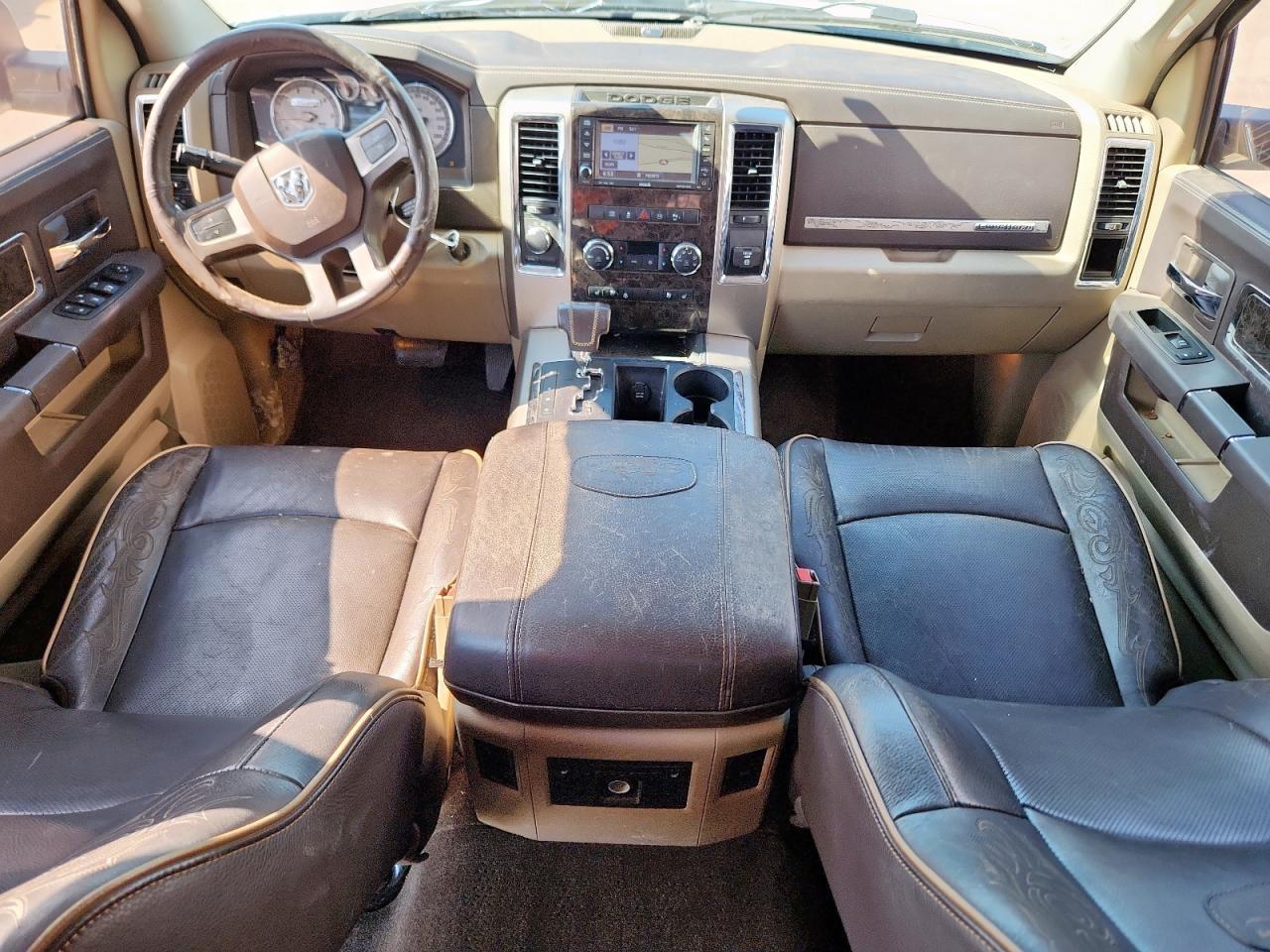 2011 Dodge Ram 1500 VIN: 1D7RV1CT6BS639503 Lot: 64007995