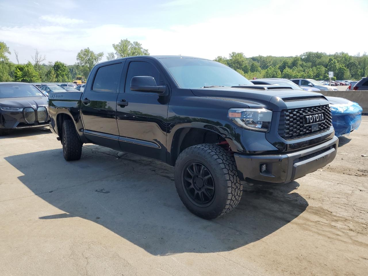 2020 Toyota Tundra Crewmax Sr5 VIN: 5TFDY5F16LX933372 Lot: 65532175