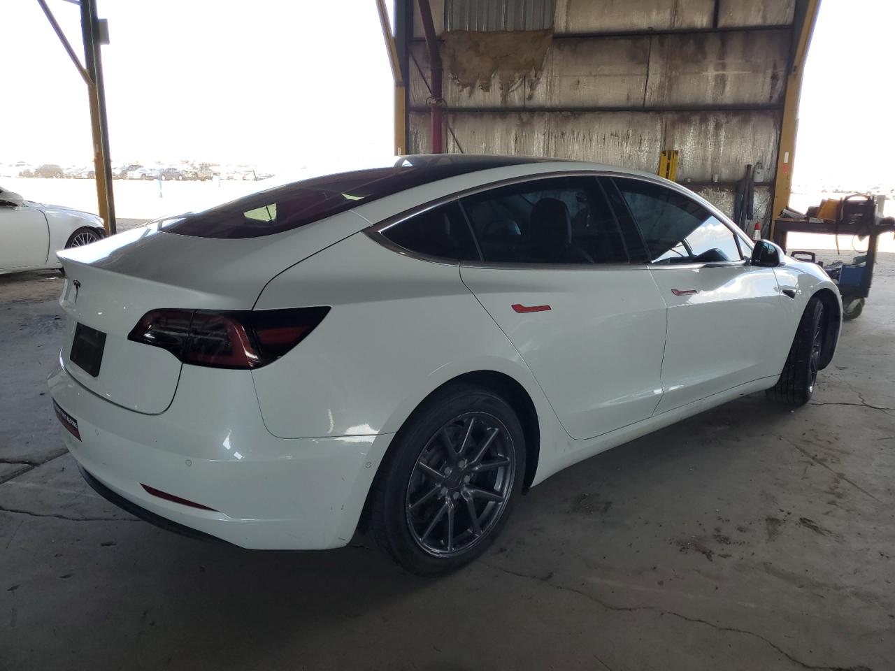 2019 Tesla Model 3 VIN: 5YJ3E1EAXKF485600 Lot: 63411705