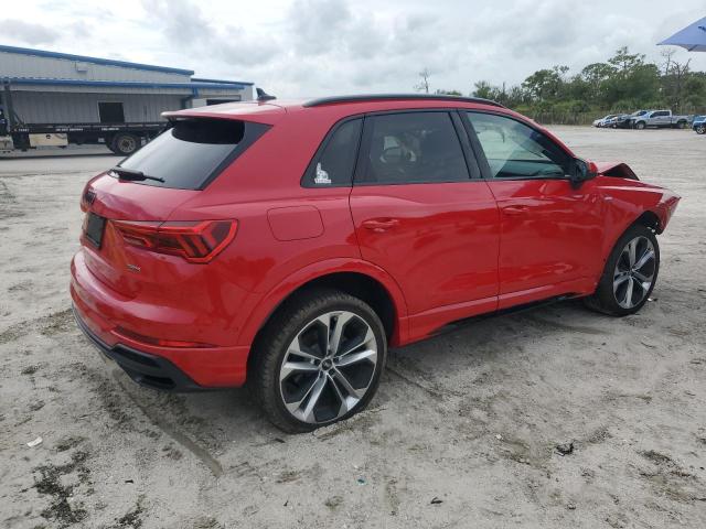  AUDI Q3 2021 Czerwony