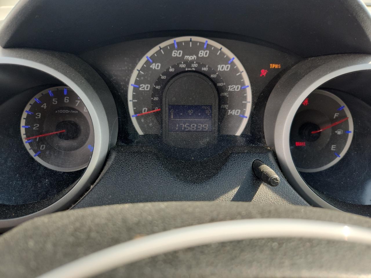 2009 Honda Fit Sport VIN: JHMGE87649S026044 Lot: 63632895