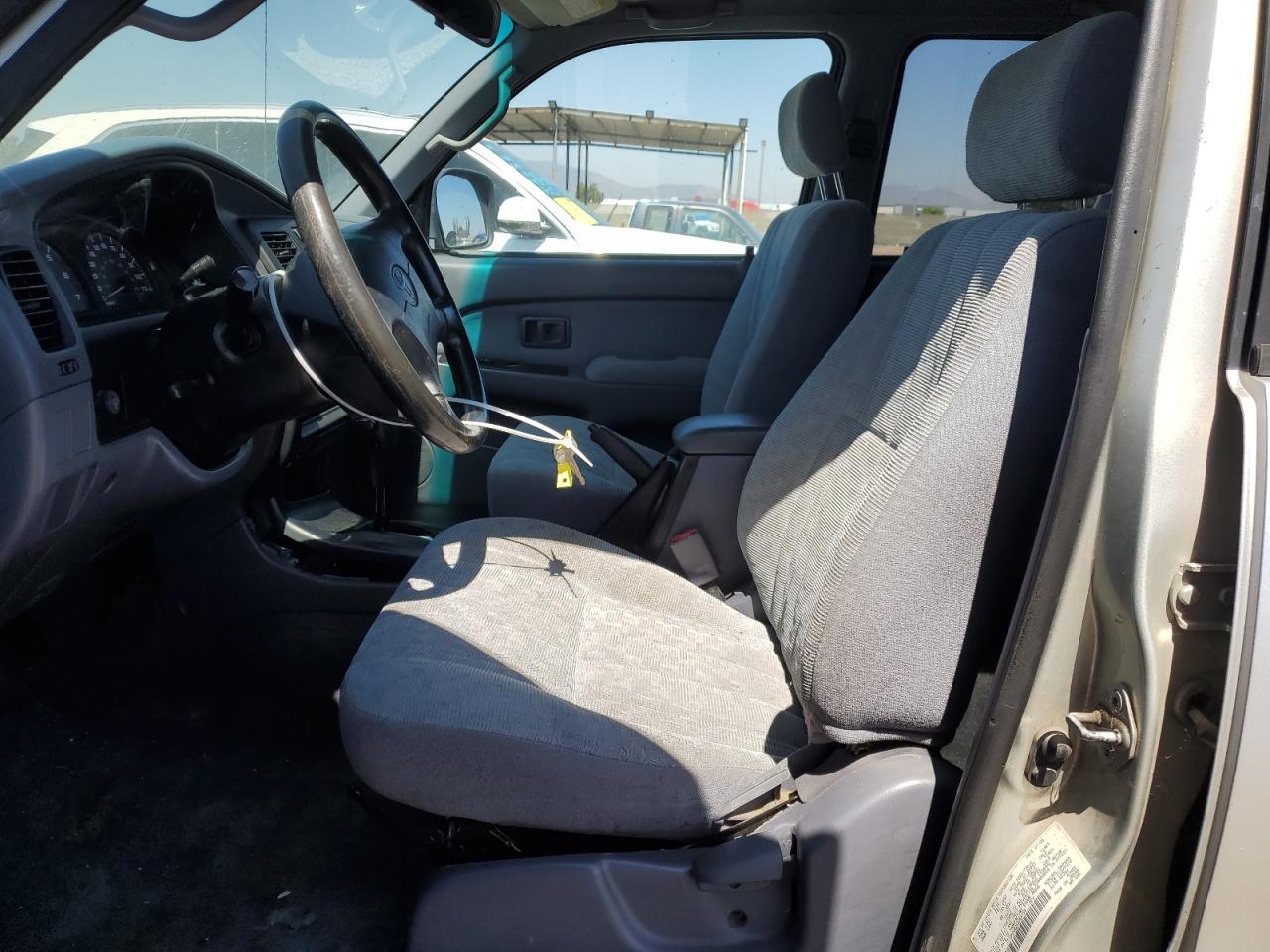 2000 Toyota 4Runner VIN: JT3GM84R2Y0068794 Lot: 63912225