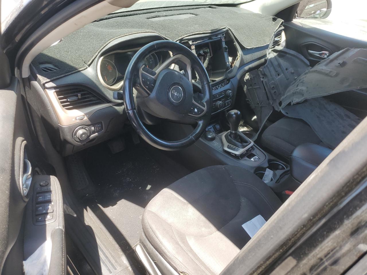 2017 Jeep Cherokee Latitude VIN: 1C4PJMCB0HW536682 Lot: 66146455