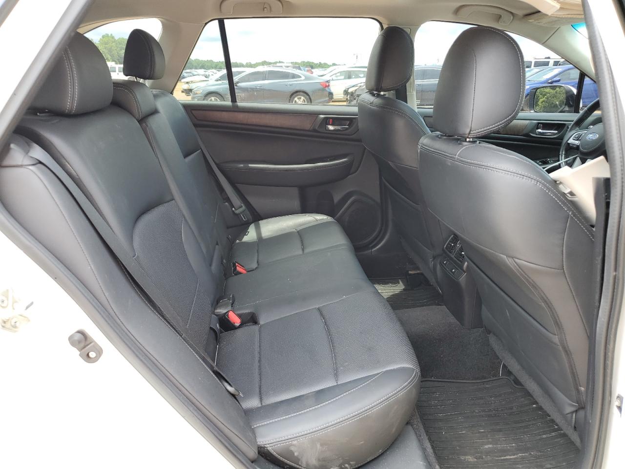 2015 Subaru Outback 2.5I Limited VIN: 4S4BSBLC7F3247099 Lot: 63753325