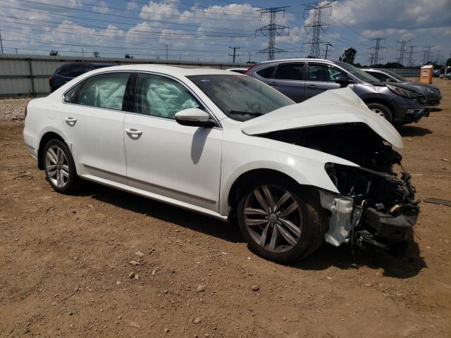  VOLKSWAGEN PASSAT 2017 Biały
