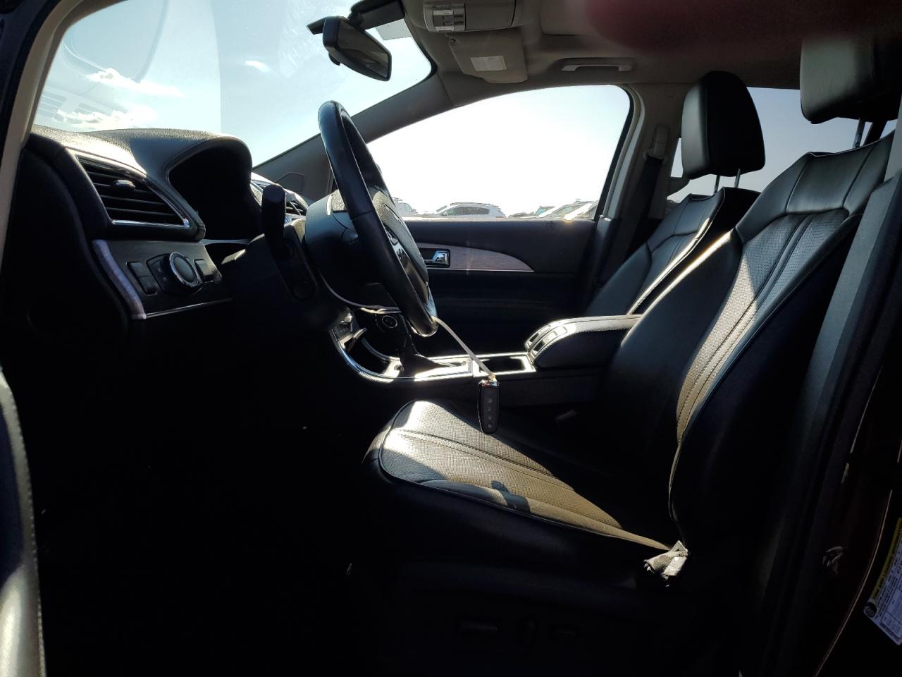 2011 Lincoln Mkx VIN: 2LMDJ8JK3BBJ12368 Lot: 71968375