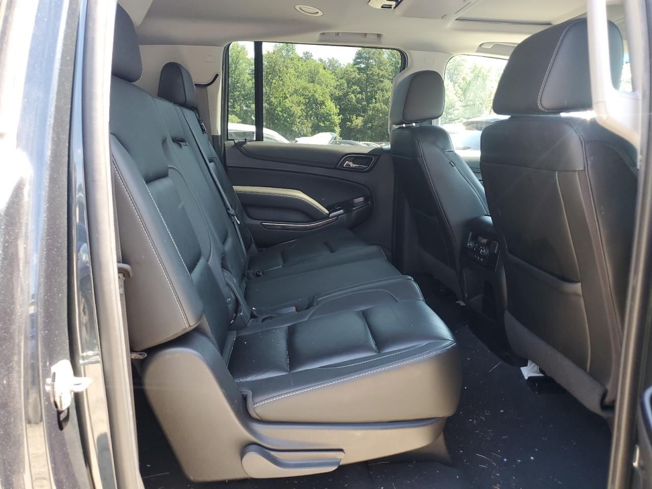 2019 Chevrolet Suburban K1500 Lt VIN: 1GNSKHKC4KR279225 Lot: 62510005