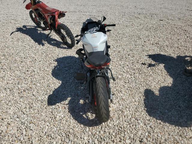 2025 APRILIA RS 457  