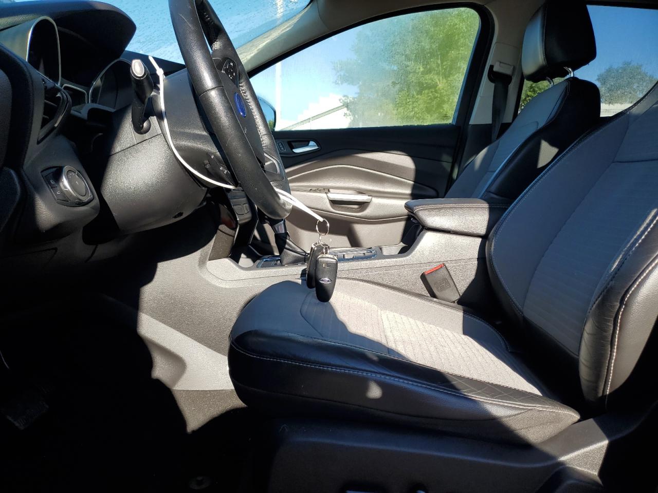 2017 Ford Escape Titanium VIN: 1FMCU9J9XHUF06521 Lot: 65193965