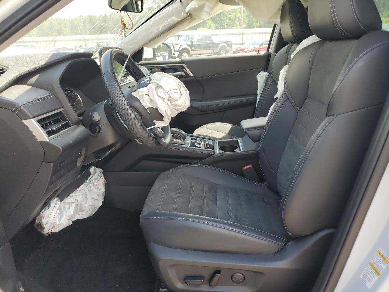 2023 Mitsubishi Outlander Se VIN: JA4J4UA8XPZ014511 Lot: 63881565