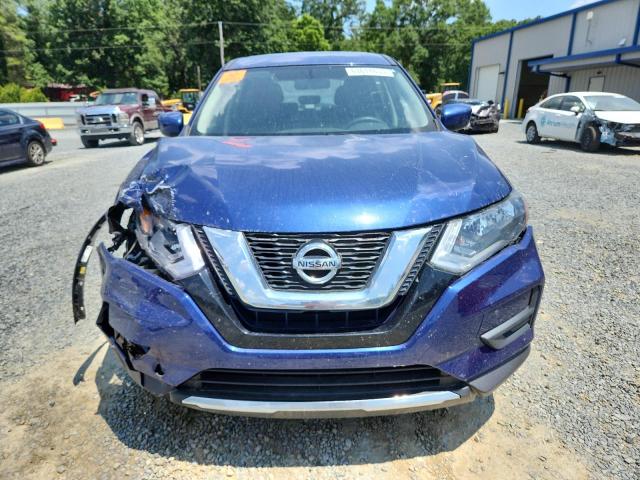  NISSAN ROGUE 2017 Синий