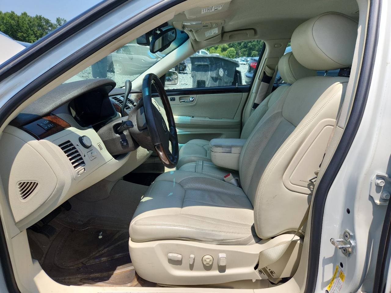 2008 Cadillac Dts VIN: 1G6KD57Y68U201060 Lot: 63634395