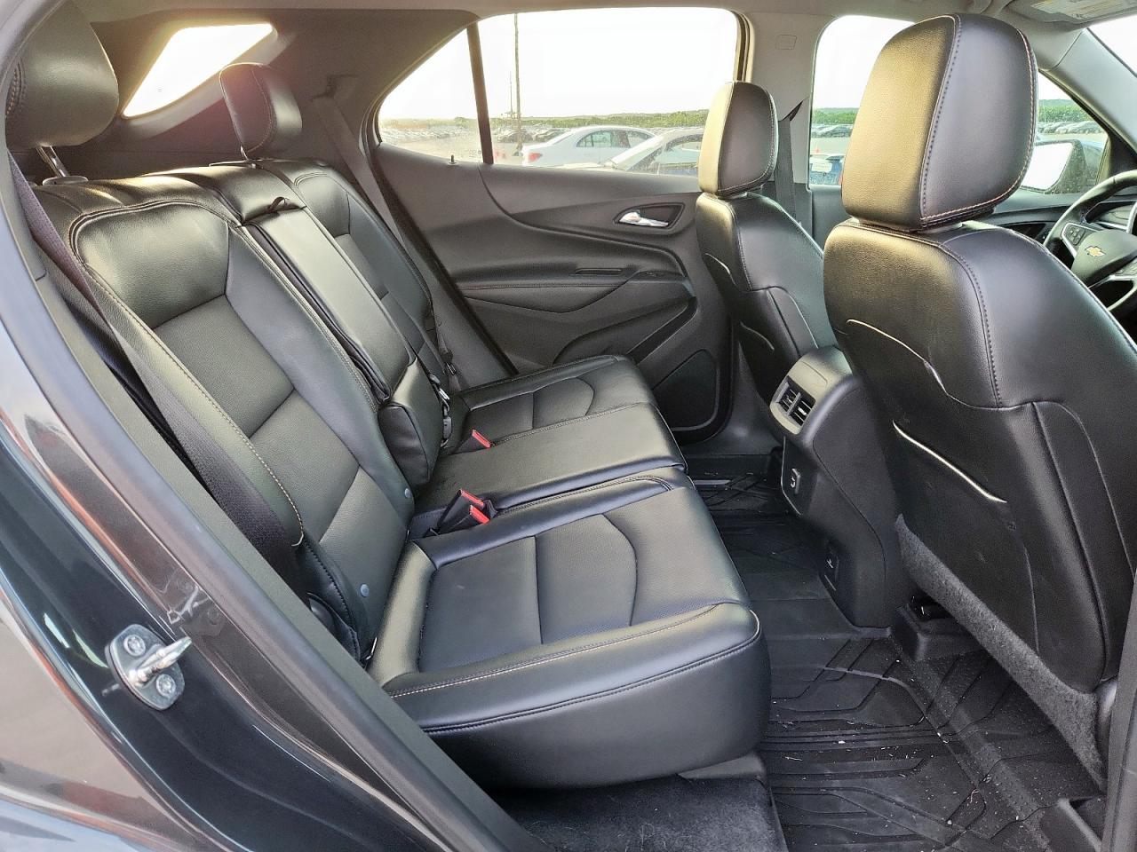 2020 Chevrolet Equinox Premier VIN: 3GNAXNEV4LS572808 Lot: 62822495