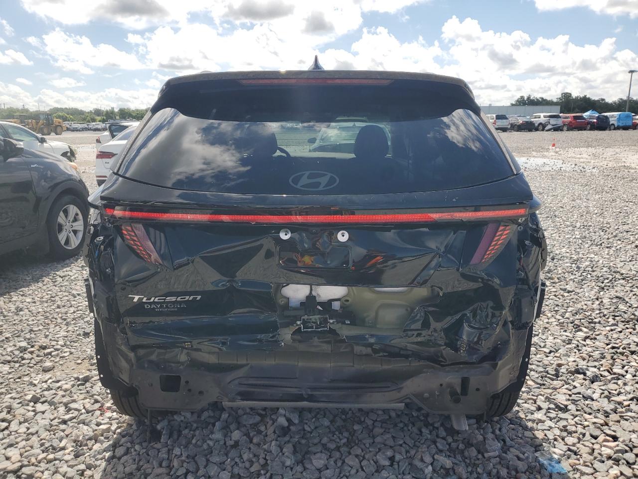 2025 Hyundai Tucson Sel VIN: 3KMJC3DE8SE018045 Lot: 65944465