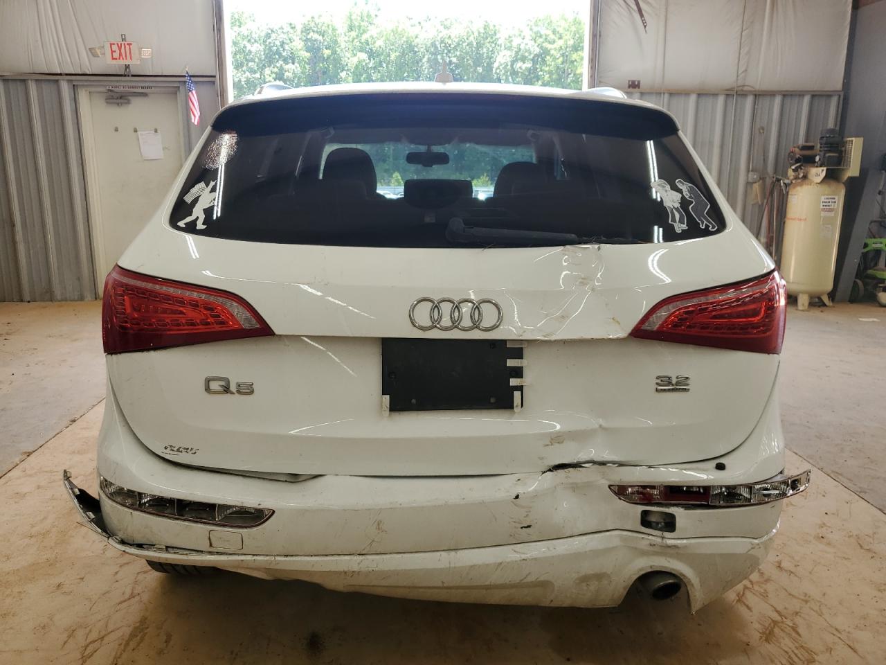 2010 Audi Q5 Premium Plus VIN: WA1LKAFP3AA079932 Lot: 64592755
