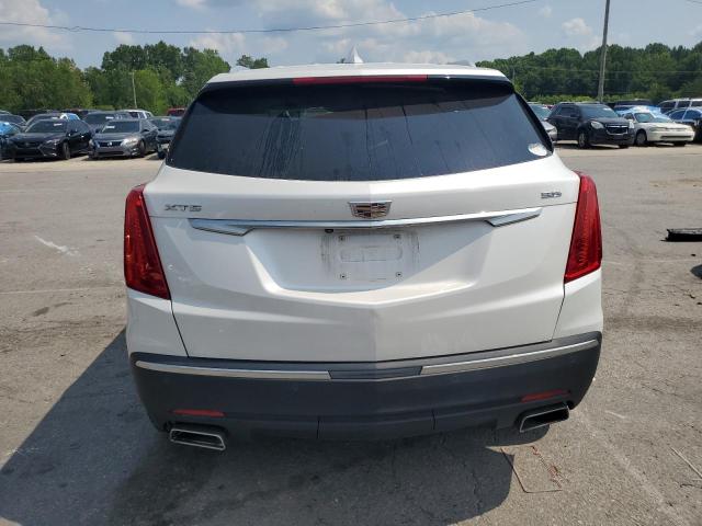  CADILLAC XT5 2019 Белы