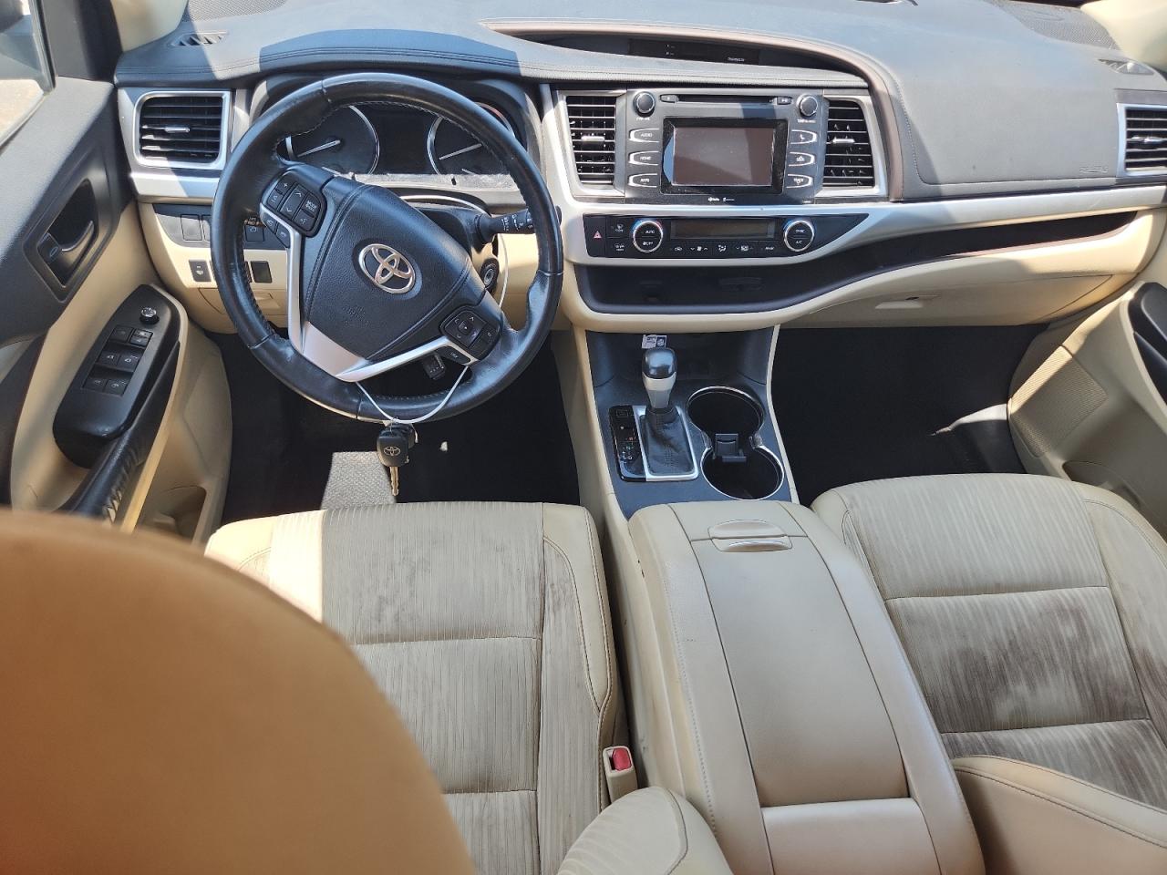 2015 Toyota Highlander Le VIN: 5TDZKRFH3FS046186 Lot: 66908035