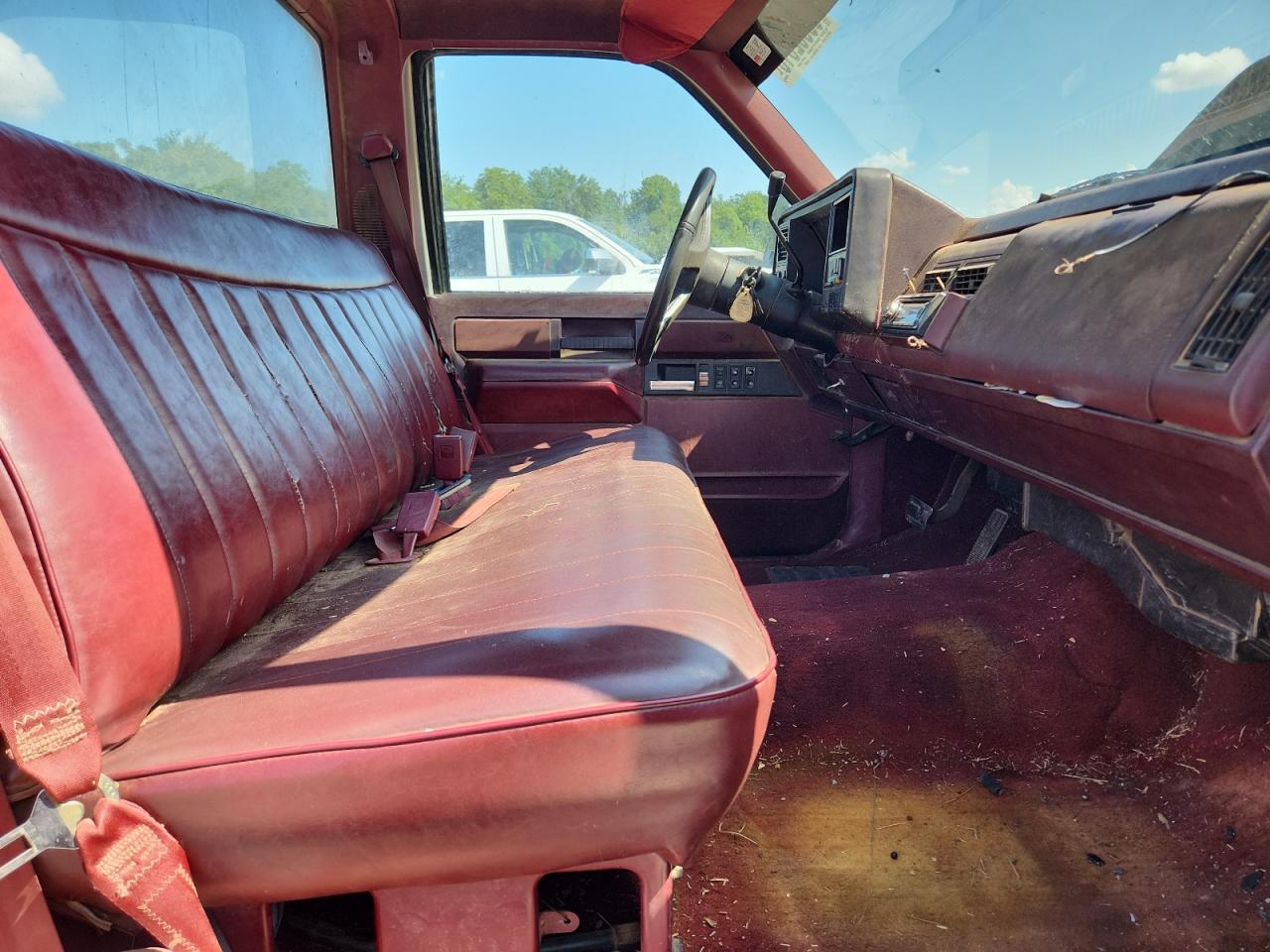 1988 Chevrolet Gmt-400 C1500 VIN: 1GCDC14K0JZ200772 Lot: 63662515