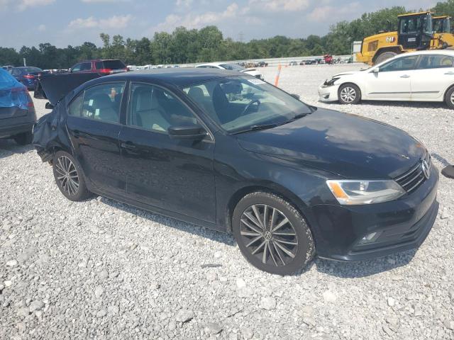  VOLKSWAGEN JETTA 2015 Czarny