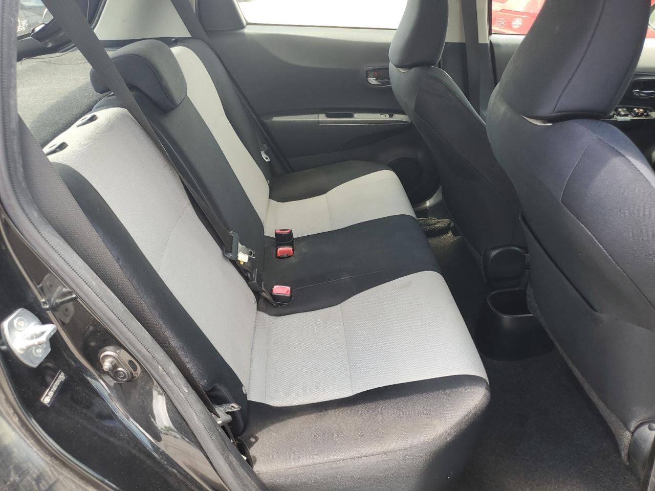 2012 Toyota Yaris VIN: JTDKTUD37CD527820 Lot: 64267575