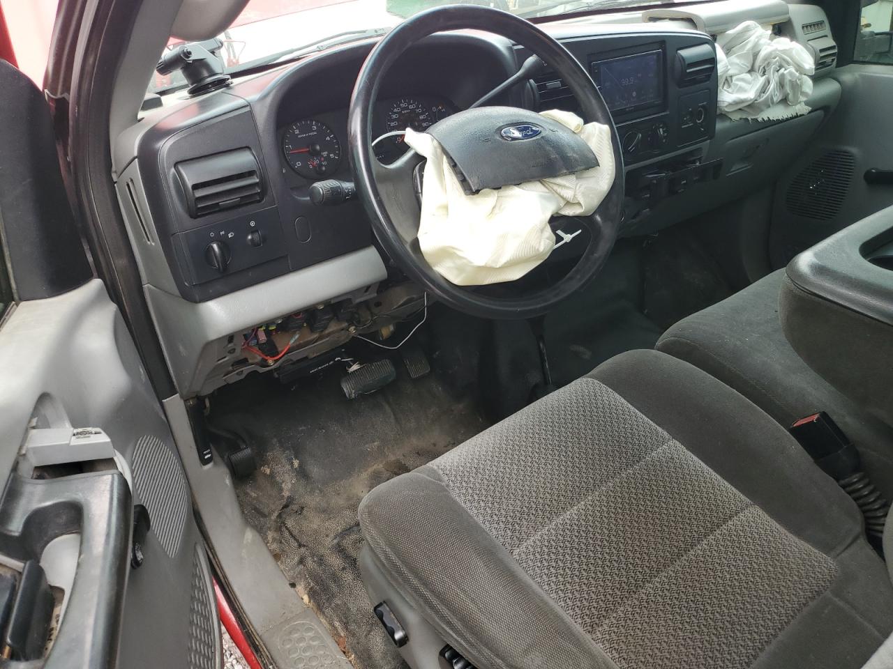 2005 Ford F250 Super Duty VIN: 1FTSF21P95EA38108 Lot: 64718535