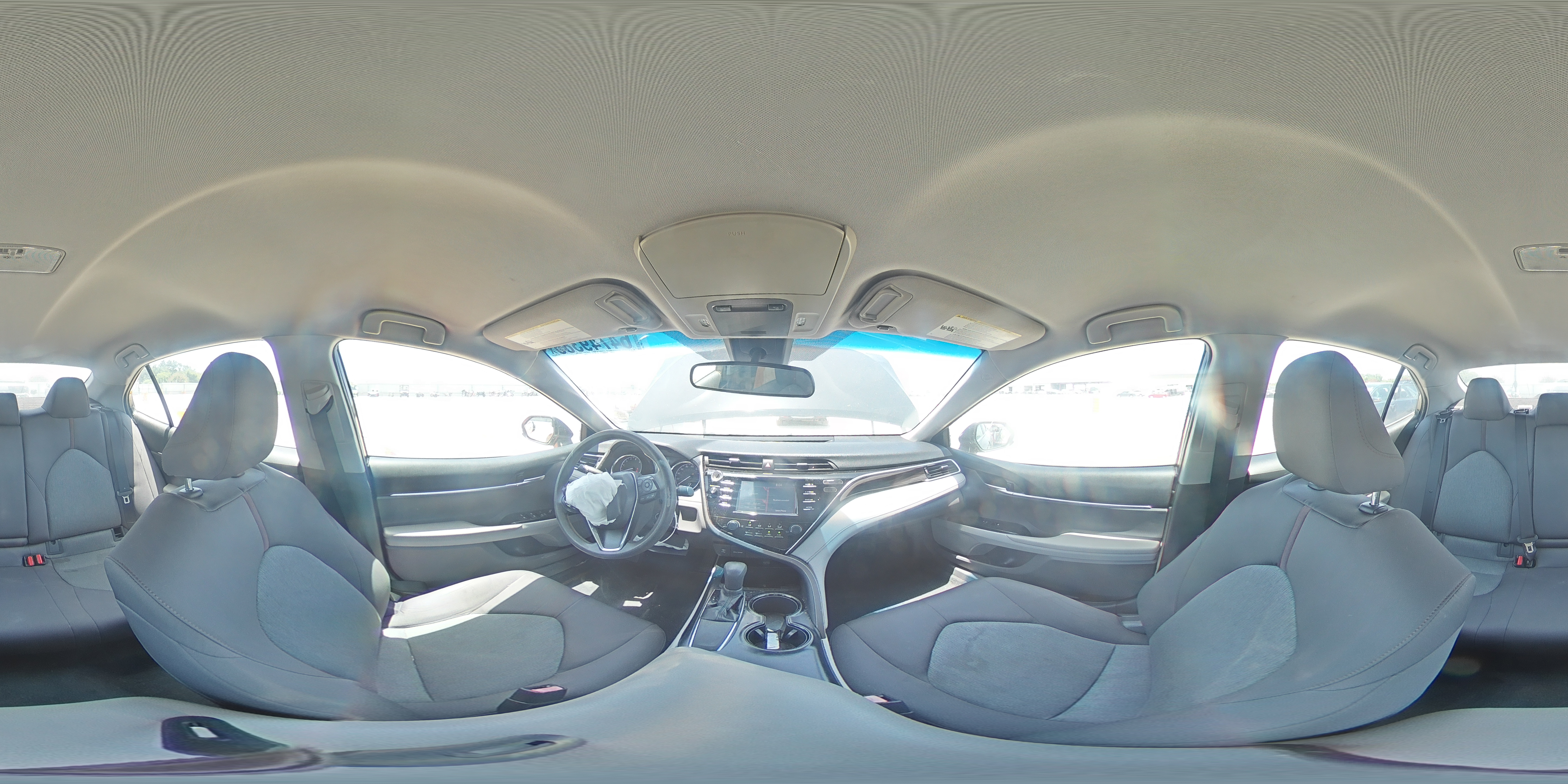 2018 Toyota Camry L VIN: 4T1B11HK1JU062093 Lot: 64749385