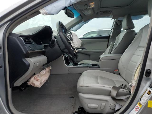  TOYOTA CAMRY 2017 Srebrny